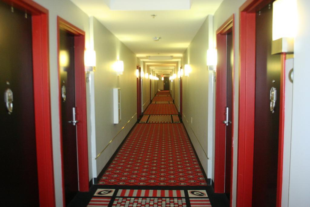 Georgia Gameday Center Hotel Athens Kültér fotó